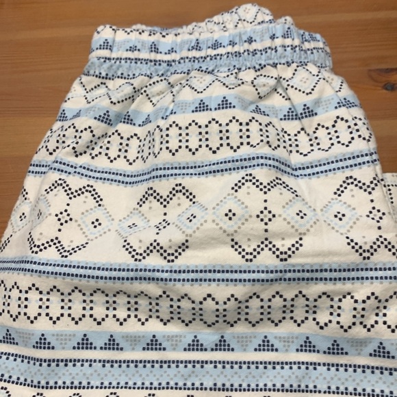 La Vie en Rose NWOT Flannel Pyjama Set Blue White and Grey - Picture 4 of 5